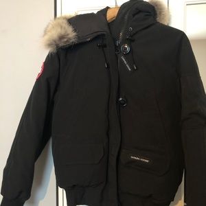 Women’s small Canada goose jacket
